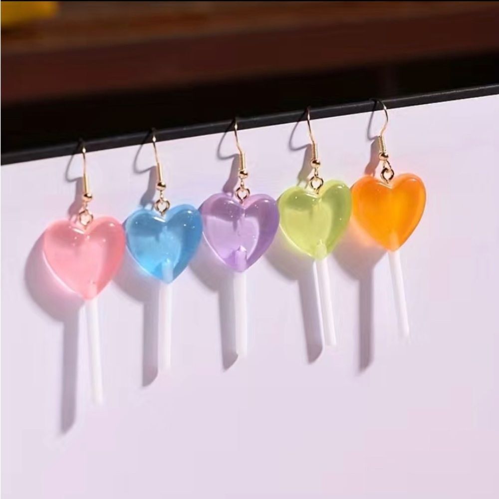 (K1) Adorable Purple Lollipop Earrings - Picture 3 of 4